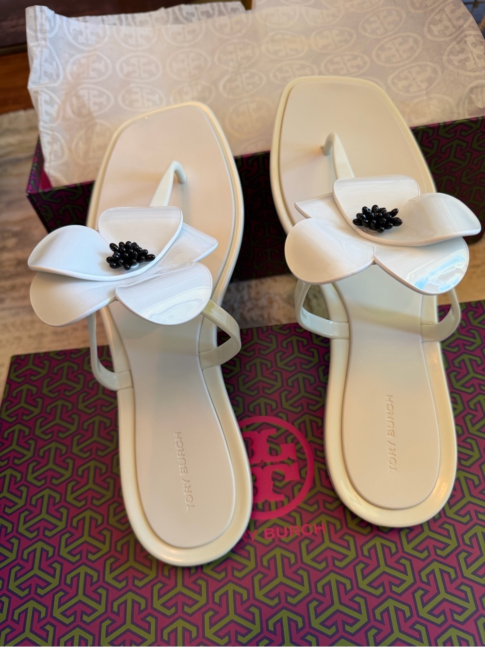 Tory Burch Flower Jelly Sandals - Picture 6 of 7